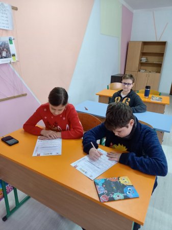Учні 5-6 класів Євроленду взяли участь у міжнародному математичному конкурсі "Кенгуру"