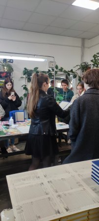 Учні Євроленду відвідали паперову фабрику "Поліграфіст"