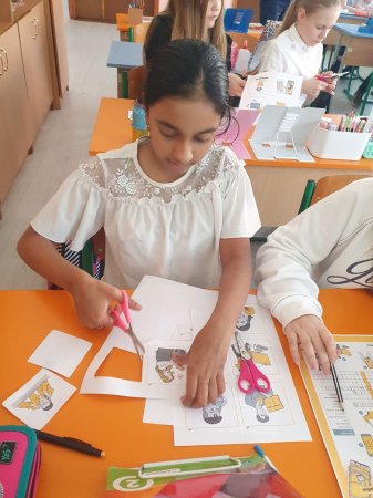  6      "Stop fraud! Find out how to protect your money from fraudsters!